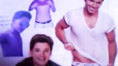 Gay Porn: Justin Biebers Fan in the Toilet - The New Sensation