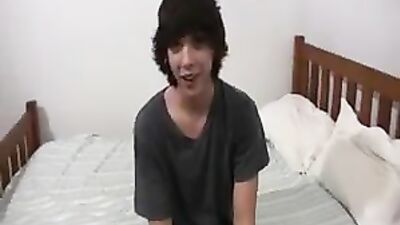 Straight loses virginity!