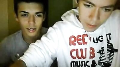 Gay Amateur Web Cam Friends - Exploring Erotic Desires