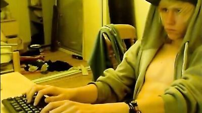 Skater on Cam - Action Porn: Hardcore Skating Stunts with Huge Cocks