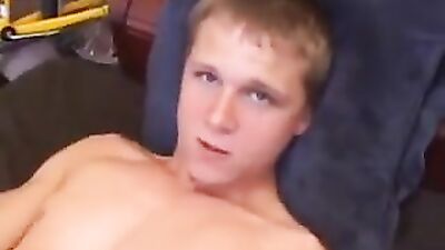 Straight Boys Get it On in Gay Porn - Skaters Part 2!