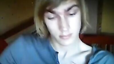 Blond Hunters Solo Sweetness