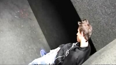 Outdoor Threesome: 3 Tomcats BB Action