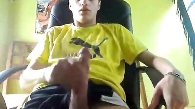 Anger Is Sexy: Amateur Gay Porn