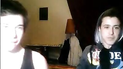 Web-Cam Right One Cums Quick - A Gay Porn Experience!