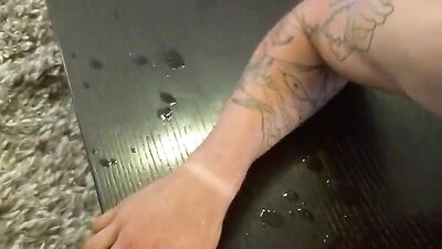 Young Cum Shooter Gives an Epic Shot!