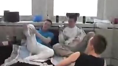 Gay Porn Threesome: Hot Three Way Revisited!