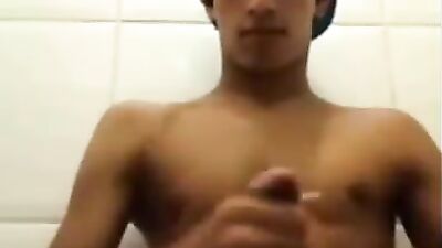 Web-Cam Brazilian Boy: From Para, Brazil in the Bedroom!