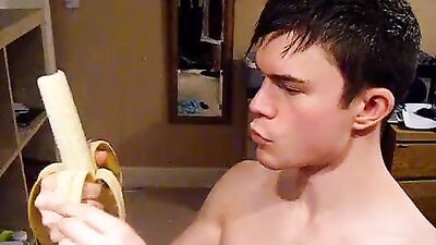 Banana Deep Throat: Unleashing Gay Passion!