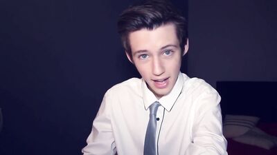 Troye Sivan Funny Jokes: The Ultimate Gay Porn Experience