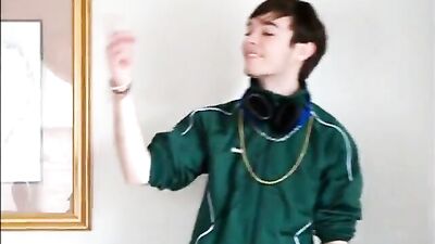 Sexy & Hot Lip Sync - Gay Porn Video!