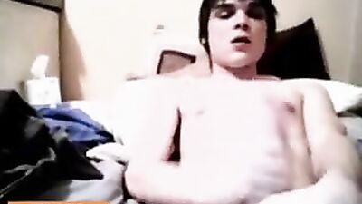 Gay Porn Web-Cam Sensation - Wankerboy!