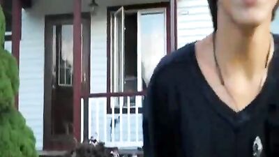 Sexy Twins Jamming with Carly Rae Jepsen!