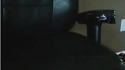 Experience the Thrill of US Shaved Twink - Web-Cam Video!