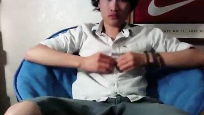 Orgiastic Web-Cam Adventure: The Ultimate Gay Porn Experience