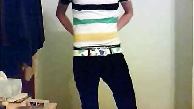 Strip, Wank & Cum - Gay Web Cam Show