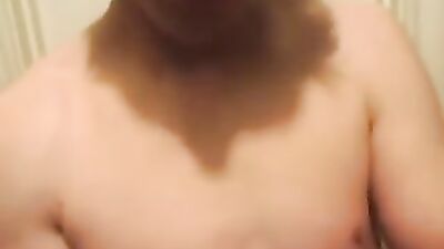 Cumshot in Wardrobe with Web-Cam Adventure!