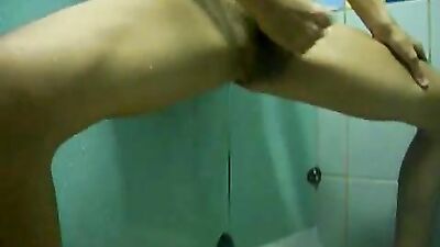 Public Shower JO-up close and personal!