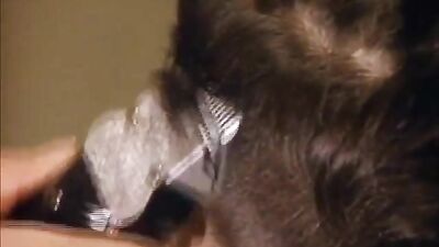 BLOWJOB AFTER HAIRCUT - Gay Porn After-Shave Action