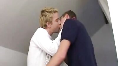 Sweeeet Action! - A Sensual Gay Porn Experience