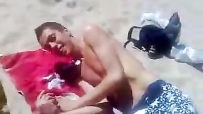Action Il bande - Wild Gay Threesome!
