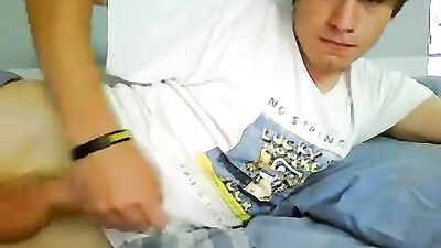 Young ACs Quick Web-Cam Wank - A Sweet Sensation