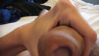 Gay Pornstar Cum Shots - Jerking Off in Bed!