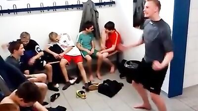 SCHOOL HOUSE HARLEM SHIRTLESS DANCE-OFF (Gay Porn Video)