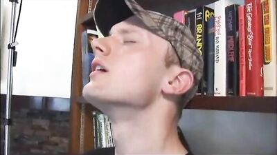 Blowjob Paradise: The Ultimate Cum Swallowing Experience!