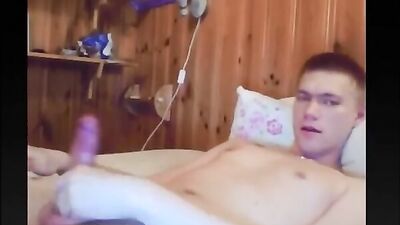 Alexxboy Jerkoff Bedroom Antics - Web-Cam Edition