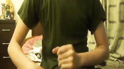 Big Cum on Shirt: Amateur Mens Gay Porn Video