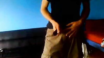 Beating Off Big Gay Cocks: Amateur Twinks Expose their Huge Tubes