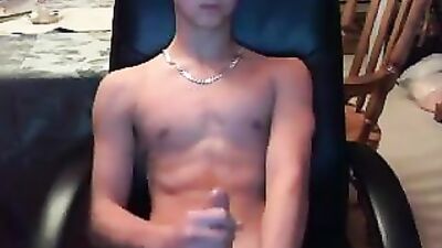 Muscle Hunks: The Ultimate Amateur Workout Experience