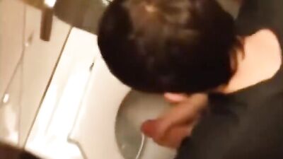 Handsome Hunks in the Bathroom: Hardcore Gay Porn Action!