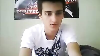 Pedros Gay Web-Cam Adventure: Exploring His Sexuality in the Digital Age