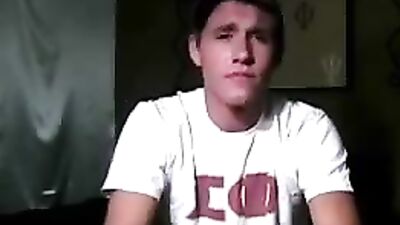 Surfing Studs Ultimate Blowjob Adventure!