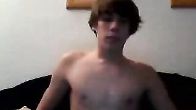 Gay Web-Cam Chat Turns into Dirty Fun!