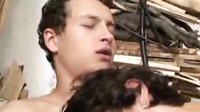 Double Dildo Delights: Two Friends Take the Plunge