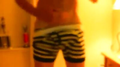 Twinks Secret: Discovering Nice Dick Solo