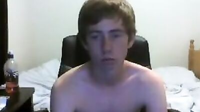 Joes Web-Cam Hot Body Showdown: Exploring the Land of the Long White Cloud!