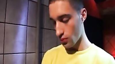 Public Toilet Affairs: Boys Meet Up for BB Fun