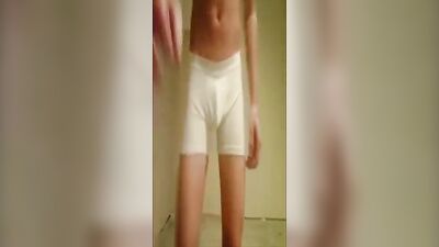 Gay Porn Web-Cam Hot Hunk Exposed on Webcam!