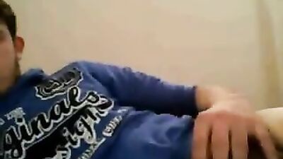 Turkish Twinks Web-Cam Show & Handjob!