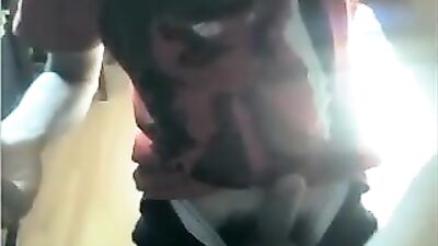 Young Hottie Web-Cam Cum Show