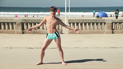 Jessies Fun Sexy Boy Adventure!