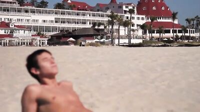 Passionate Kissing - Evan and Jordans Unforgettable Moment!