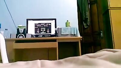 Hidd*en Web-Cam Cutie Cumshot