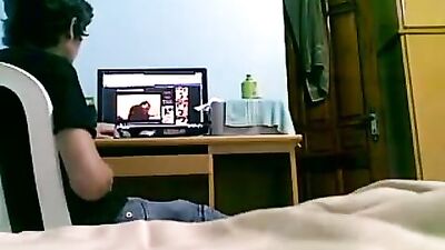 Hidd*en Web-Cam Cutie Cumshot