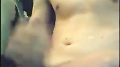 Gay Web-Cam Cutie Reveals All on Live Cam!