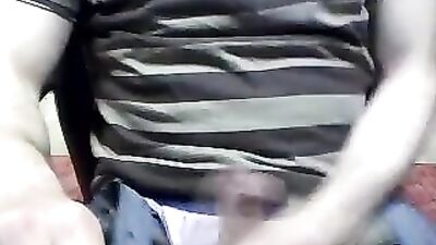 Muscled Hunk Wank: A Solo Performance by a Sexy Twenty-Five Year Old